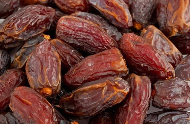 تصویر 2 از خرما مضافتی خشک با کیفیت ممتاز و شیرینی اصیل